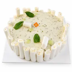 Vacherin glacé Mojito avec meringue, citron vert et menthe
