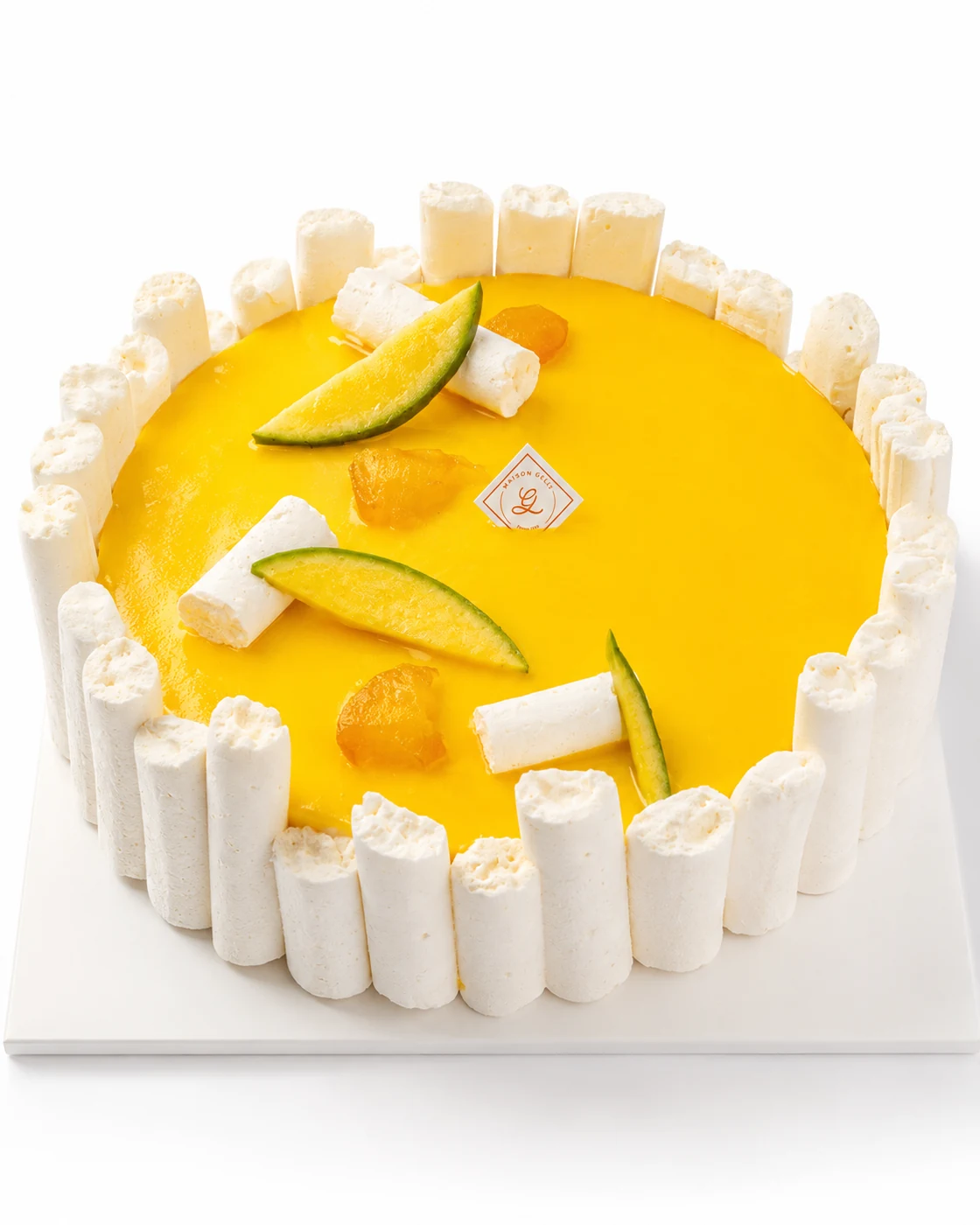 Vacherin glacé Gingembre Mangue avec meringue et glaçage mangue